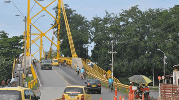 Plantean estrategia para mejorar el tráfico en el puente Gustavo Rojas Pinilla de Montería