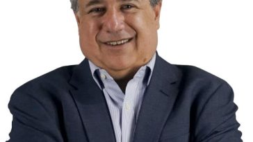 Mauricio Santamaría