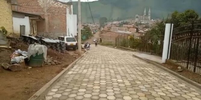 Proyecto de adoquinamiento de vía del barrio Potrerillo, Sandoná