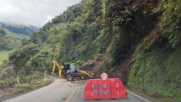 Remueven deslizamiento del sector del Chacaguaico, en la vía Circunvalar Galeras