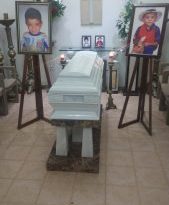 [Video] Así fue recibido en Segovia el cuerpo de Maximiliano, niño asesinado en ritos satánicos