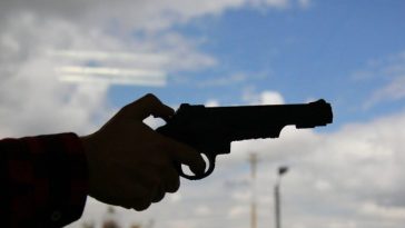 A bala delincuentes asesinaron a un hombre en San Cristóbal.