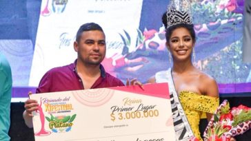 Candidata de Apartadó se coronó como reina del XI Festival del Plátano