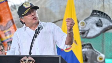 “El peso colombiano se cayó porque los dólares de la cocaína no entran”, Petro