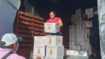 En San Zenón, continúan  entregas de ayudas a  damnificados por ola invernal