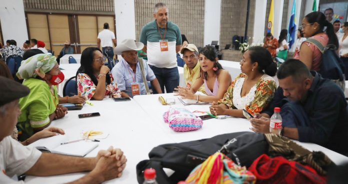 La Guajira epicentro del diálogo social para la transición energética justa