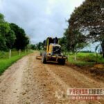 Mantenimiento a 40 kilómetros de vía que comunica a 3 veredas de Hato Corozal