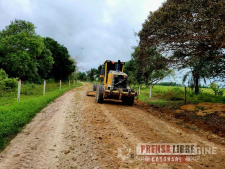 Mantenimiento a 40 kilómetros de vía que comunica a 3 veredas de Hato Corozal