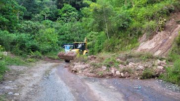 Más de $7.000 millones están siendo invertidos en atender emergencias viales en el Huila