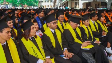 Más de 800 estudiantes se graduaron como profesionales en la Unimagdalena