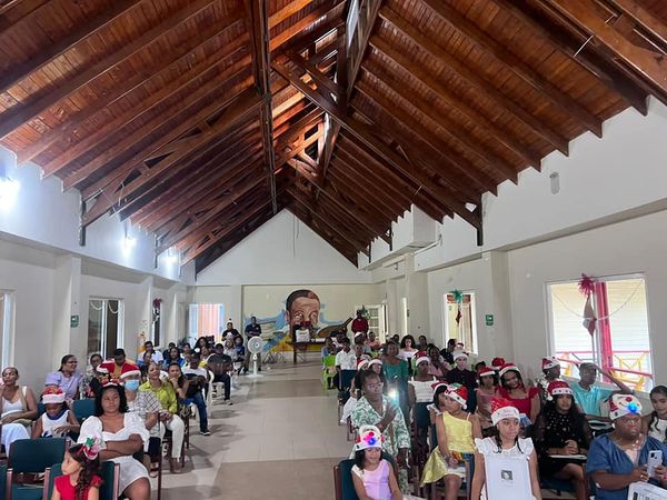 Muestra musical infantil de piano de la Efasme en casa de la cultura de La Loma 