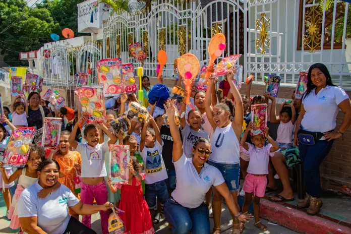 Niños, jóvenes y adultos se contagiaron del espíritu de Navidad con Aguas de Cartagena 