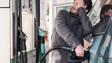 Para 2023 se acelerará aumento del precio de la gasolina, dijo Ocampo
