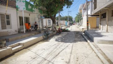 Pavimentación de la calle 14 de Gaira se extenderá varios metros