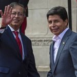 Petro ofreció a Colombia como mediador en la crisis política y social que atraviesa Perú