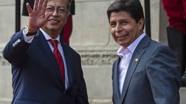 Petro ofreció a Colombia como mediador en la crisis política y social que atraviesa Perú
