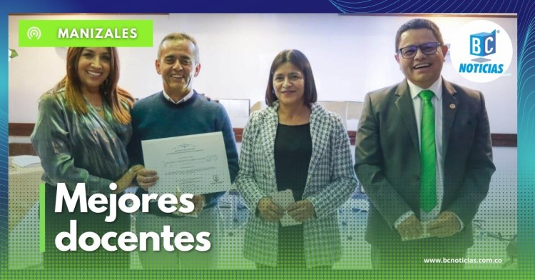 Reconocieron a los mejores docentes de Manizales