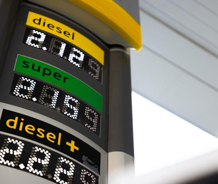 Tenga en cuenta: así quedó precio de los combustibles para diciembre