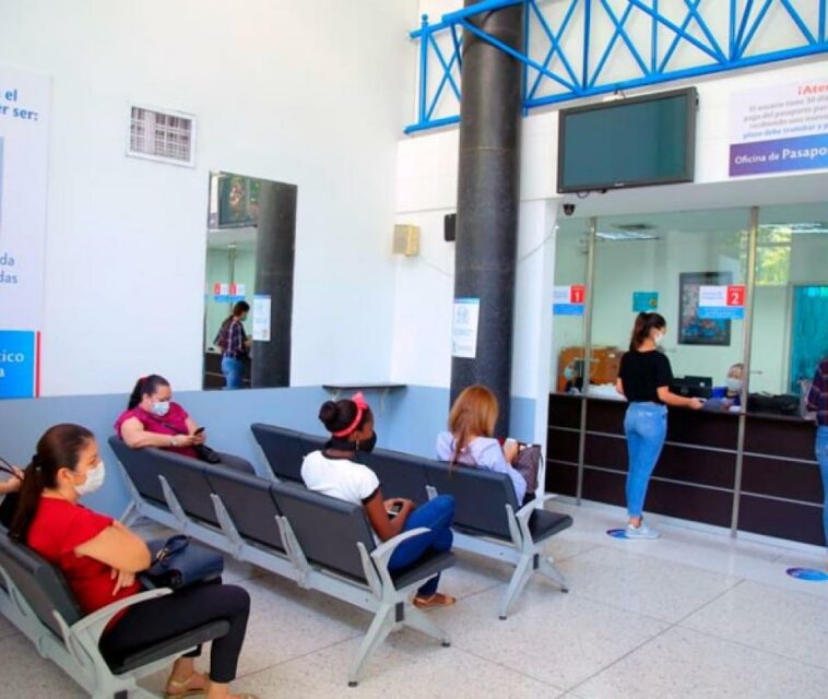 Atlántico rompe récord con número de pasaportes expedidos en 2022