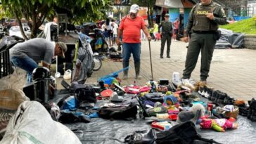 Autoridades intervienen “Mercado Persa” que se estaba formando en el espacio público