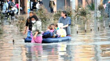 Avanza entrega de ayudas humanitarias y atención de emergencias por las fuertes lluvias
