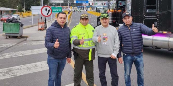 Comienza paso de camiones que estaban represados en Ipiales, Nariño