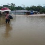 Damnificados por ola invernal en Bahía Solano que fueron beneficiados de ayuda económica por parte del gobierno nacional no la han podido recibir, según informe de la personería.