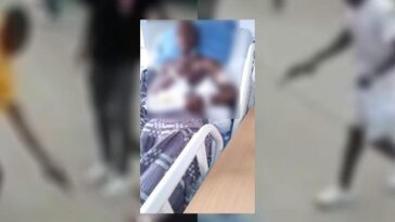 Desde el hospital, la foto del hombre que sobrevivió a golpes, cortes y hasta balazos en Candelaria, Valle