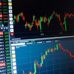 Traders hacen inversión en mercado de valores