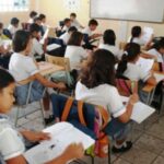 Estudiantes caleños listos para iniciar sus clases 2023