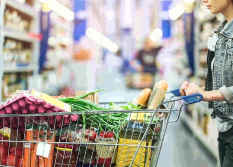 Fenómeno de 'La Niña' sigue disparando precios de la canasta familiar: alimentos han subido hasta un 50 %