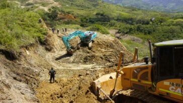 Gobernador de Nariño recorrió vía alterna en Rosas, Cauca