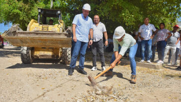 Inician reposición de alcantarillado y pavimentan de vía principal en Bosconia