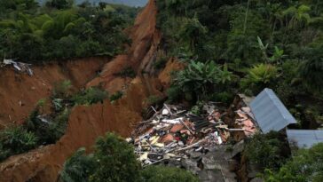 Las impactantes imágenes del derrumbe en el Cauca: 'No hubo tiempo de nada'