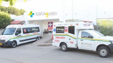 En el hospital San Agustín de Fonseca están despidiendo a la gente.
