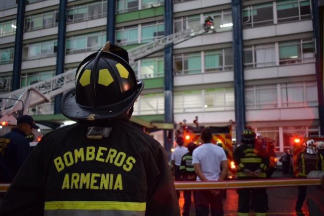 Vuelve y juega, línea 119 de bomberos de Armenia no funciona