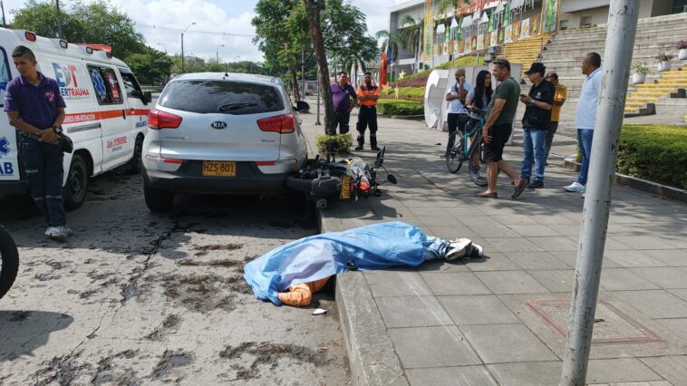 ¡Terrible inicio de año! Dramático accidente dejó un motociclista muerto en la Autopista Sur con 70