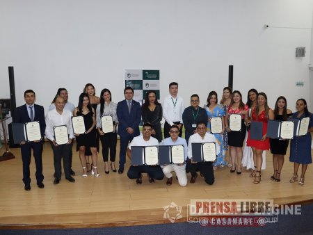 25 profesionales casanareños se graduaron de especialistas en derecho administrativo