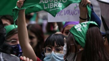 3 de cada 10 mujeres siguen presentando barreras para acceder al aborto