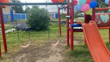 Colegio El Esfuerzo de San Andrés, recibe parque recreativo por la Fuerza Aérea Colombiana 