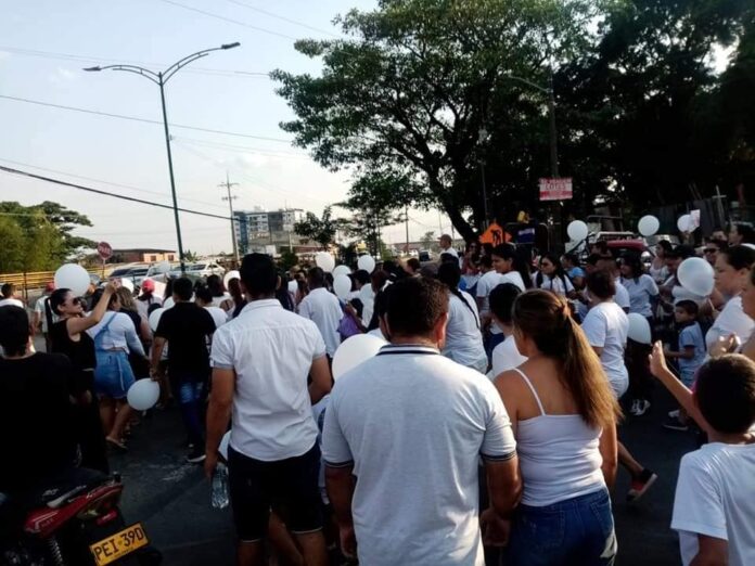 Comunidad del barrio Playa Rica pide justicia por feminicidio de Ana Gisela