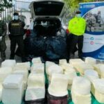 Dos capturados con 600 kilos de queso no apto para consumo e incautaron 4 toneladas de coco