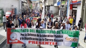 Estudiantes volvieron ayer a clases, pero docentes saldrán hoy a las calles a marchar en apoyo a Reformas