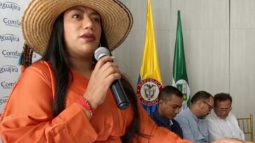 “Exdirector y exconsejeros de ComfaGuajira”, deben responder: Martha Peralta Epieyu