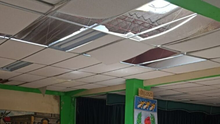 Fuertes vientos causan afectaciones en colegio de Aranzazu