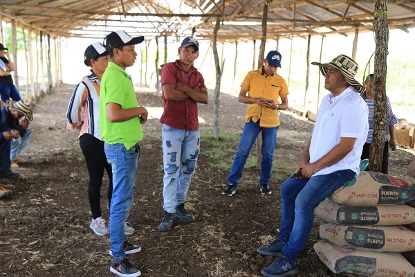 Impulsan a emprendedores con financiación en zona rural de Plato, Magdalena