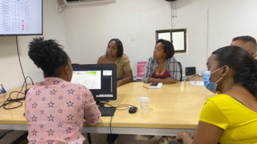 La Secretaría de Salud departamental, en articulación con la IPS FUNSOBA y la EAPB – Nueva EPS, realizan mesas de trabajo y reuniones técnicas, con el fin de hacer seguimiento a posible virosis en población indígena, del municipio del Bajo Baudó.