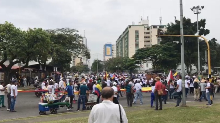 Las protestas del oficialismo en Cali alcanzaron su punto máximo con normalidad