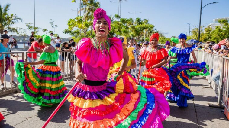 Participa del ‘Carnaval Emprendedor’ de Santa Marta