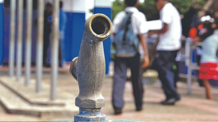 Suspenden clases en colegio de Montería por falta de agua potable